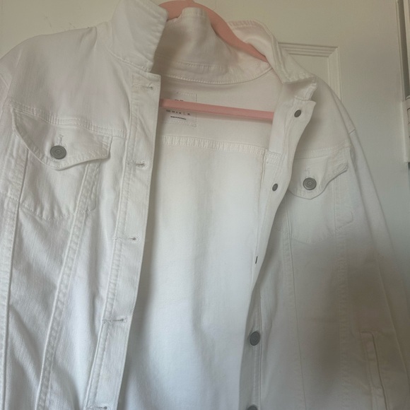 vineyard vines Denim Trucker Jacket in White Cap large l - Picture 2 of 3